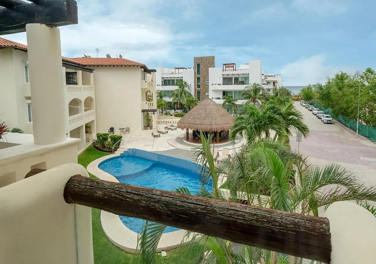 Condo Sol 6 - 3 Bedroom Condo Only 1 Block From Coco Beach - At Luna Maya Condos 신데 델 카르멘 아파트